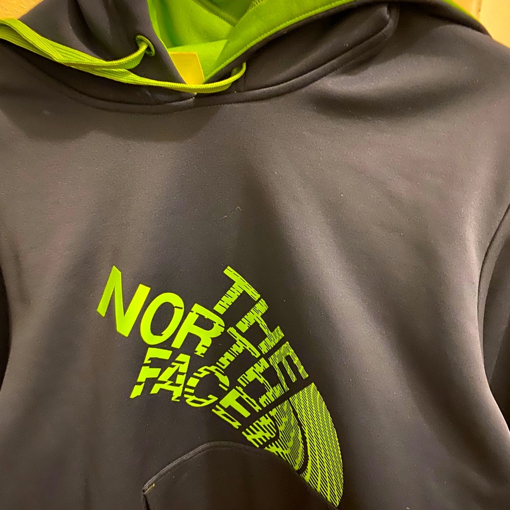 Men’s North Face hoodie size large.
